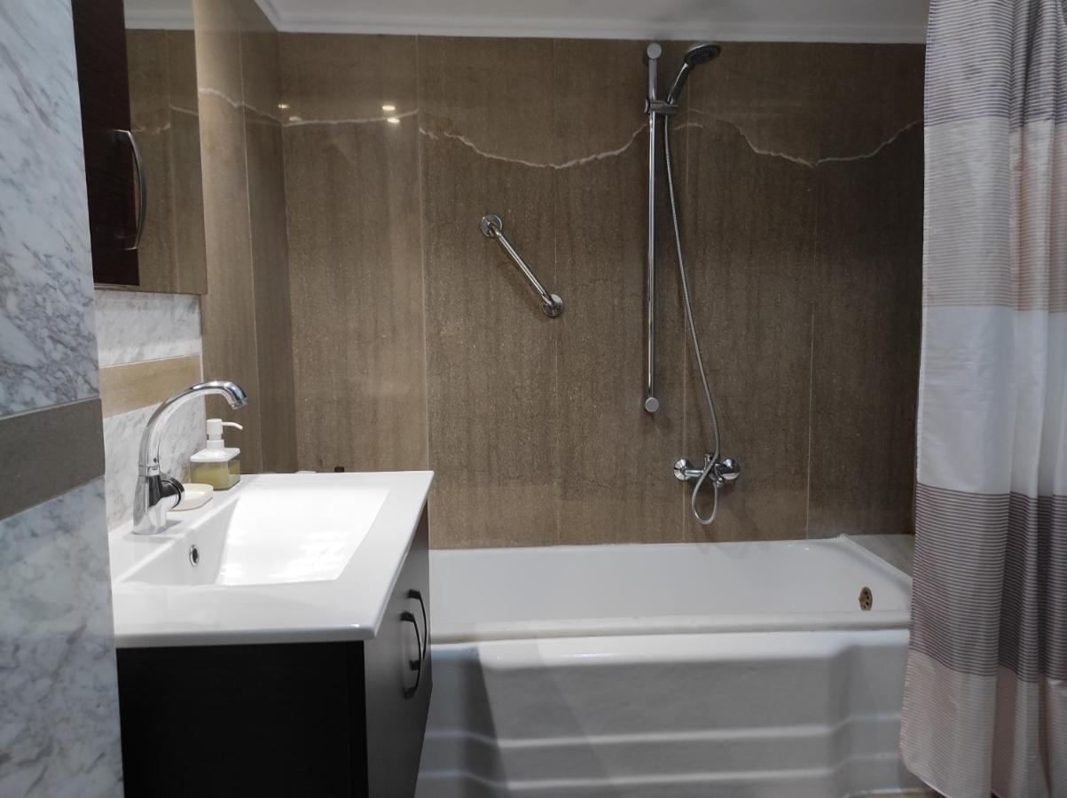 Athens Center Spacious Luxury Apartment מראה חיצוני תמונה